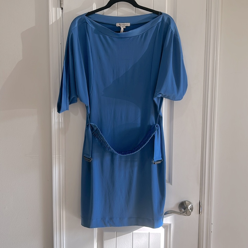BCBGeneration Asymmetrical cap sleeve Blue Dress with belt